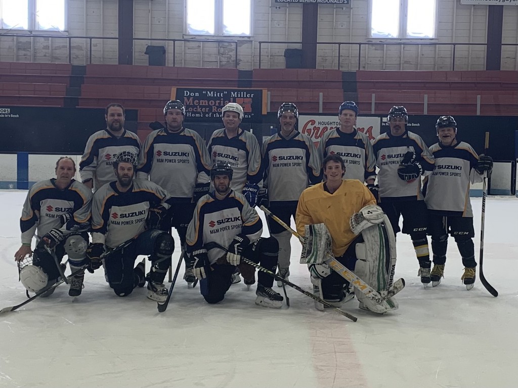 2022 CCOH Playoff Champions – Copper Country Oldtimers Hockey